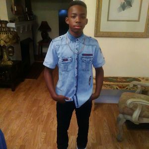 Meet your Posher, Elijah